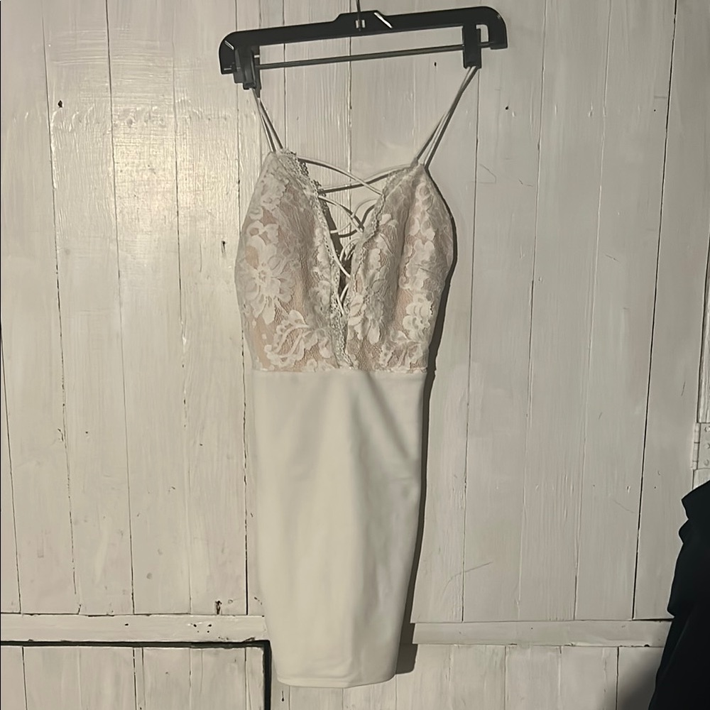 White Lace Bodycon Dress
